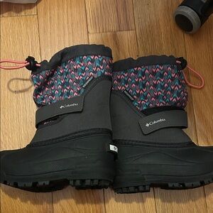 Columbia Kids' Winter Boots - Black and Pink Pattern